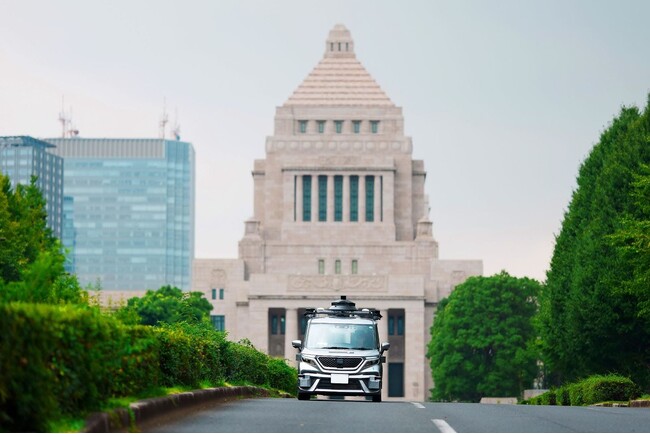 ティアフォー、公共調達の先行モデル構築に向けて国会定期便での自動運転実証を開始