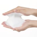 『スクワフェイシャルフォーム(ローズ)』泡イメージ 『スクワフェイシャルフォーム(ローズ)』泡イメージ