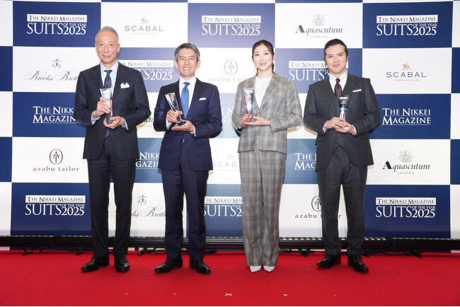 「SUITS OF THE YEAR 2025」授賞式に、東宝株式会社 代表取締役社長 社長執行役員の松岡 宏泰氏がブルックス ブラザーズに身を包んで登壇しました