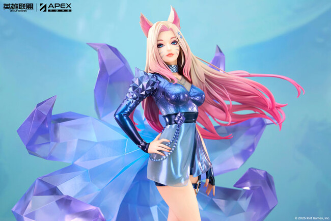 PCオンラインゲーム『リーグ・オブ・レジェンド(League of Legends)』より、「アーリ」フィギュアが「K/DA ALL OUT」の姿で登場。