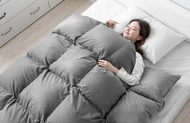 今年は寒くなる予報！本格的に寒くなる冬におススメ！タンスのゲン 『洗える羽毛布団』2025ラインナップ発表