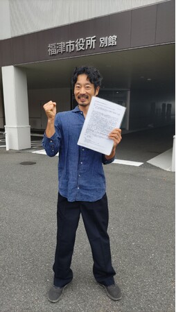 福岡県福津市、学校給食の牛乳を停止できる制度を導入!