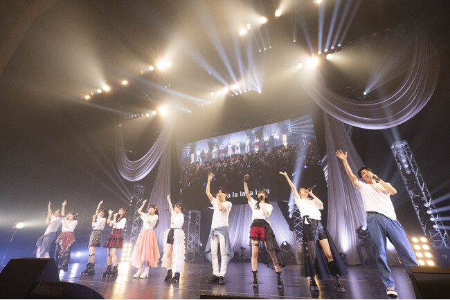 青山なぎさ、鈴原希実、伊達さゆり など所属アーティストが勢揃いしたApollo Bay・5周年ライブをレポート！