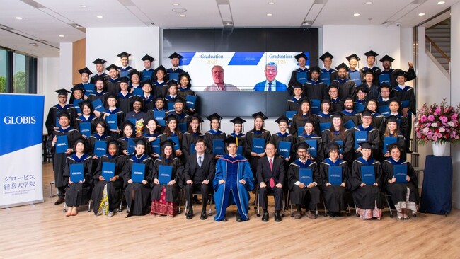グロービス経営大学院、パートタイム＆オンライン英語MBAプログラムの2025年度卒業式を挙行！ 21カ国66名が修了、累計卒業生は1,000名を突破