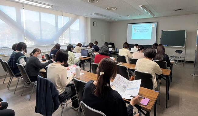 上山市で育児支援者向け「乳幼児の睡眠講座」を11月6日に開催 ― 保健師・助産師ら18名が参加、地域での支援体制を強化