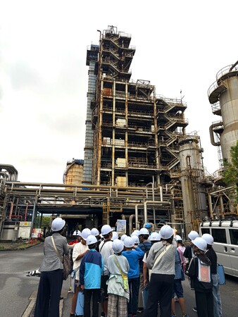 「リサイクルの日」に小学生向けSDGs特別授業イベントを開催