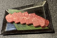 一度も冷凍していない肉の提供にこだわる北海道帯広市の焼肉の虎にて「焼き肉の虎のクリスマス」を2025年12月1日より開始。クリスマス限定メニューが多数登場！