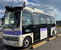 宮城県仙台市の2エリアにおいて自動運転バスの実証実験を開始 ～通信の安定性確保と都市OSとの連携による環境情報の活用にて安全な自動運転の実現をめざす～
