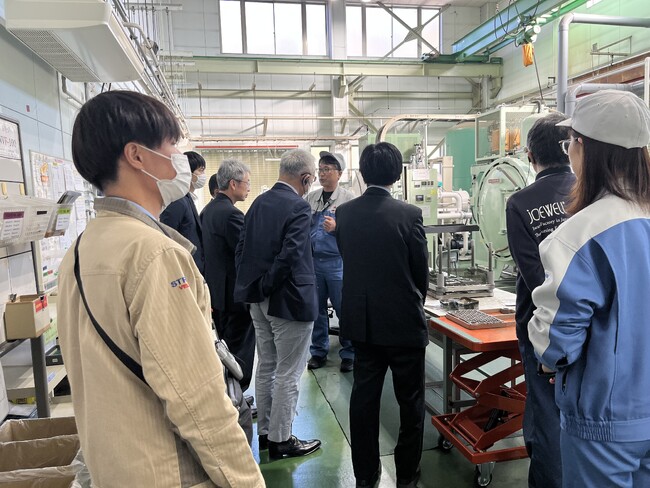 【イベントレポート】当社の技術を次世代へ発信！　パンチ工業 北上工場が日本鉄鋼協会と日本塑性加工学会へ工場見学と講演を行いました