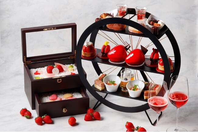 【ザ・カハラ・ホテル＆リゾート 横浜】艶めく赤色が彩る優雅なひととき「Strawberry Afternoon Tea」11月29日（土）12:00より予約受付開始