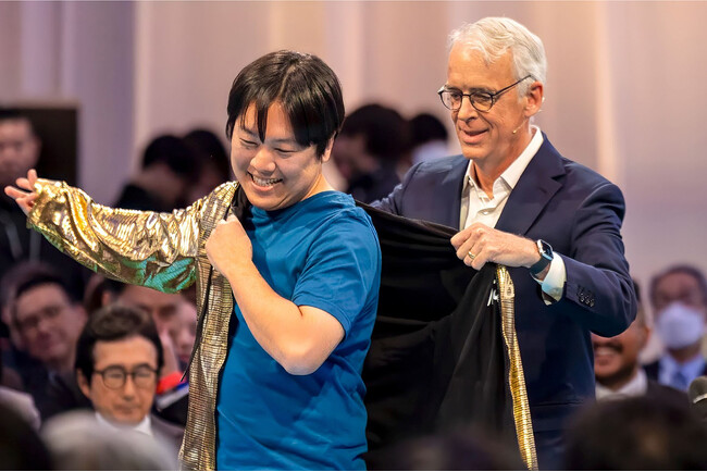 株式会社リバネスナレッジ 代表取締役社長 吉田丈治Salesforce「Golden Hoodie」を獲得