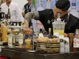 前回展の様子 前回展の様子