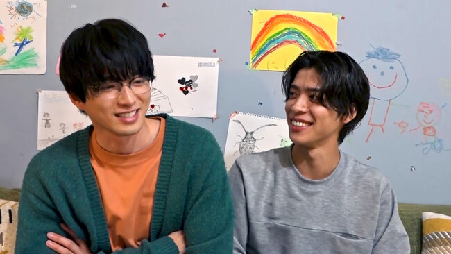 松島聡× 白洲迅W主演の『パパと親父のウチご飯』撮影の裏側を追ったメイキング『パパご飯の作り方』第２弾の配信スタート！第１弾に続き、阿久津竜也を演じる猪俣周杜（timelesz）がナビゲート！