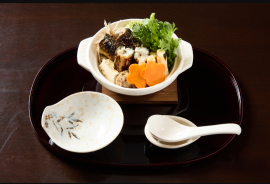 丸焼きうなぎ鍋単体 丸焼きうなぎ鍋単体