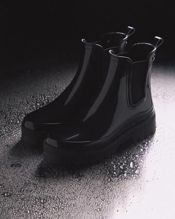 【レペット】人気ブーツに“雨の日も楽しめる”待望のモデルが登場