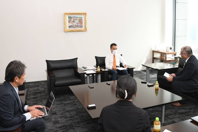 東洋経済にグループCEO高島のメッセージが掲載「アートと科学の融合、新社名で挑む変革」