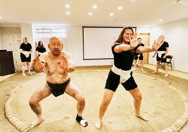 大阪に相撲ショー新施設「Sumo Studio Osaka」オープン