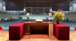 年末年始の利用需要の増加に伴いスピーチプロンプター・カメラプロンプター事業対応強化　機材確保のため12月上旬までの申し込みを推奨