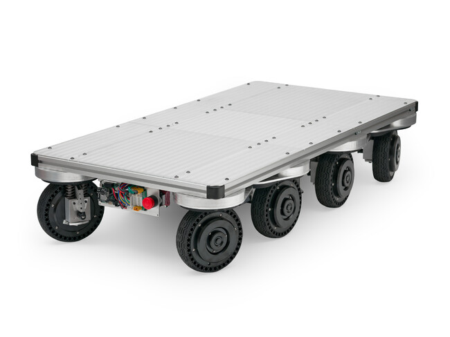 8輪搭載の大型台車ロボット 8WDSローバー を試作