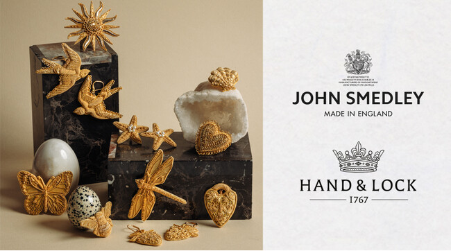 【JOHN SMEDLEY × 英国最古の刺繍アトリエHAND＆LOCK】ホリデーセレクション 12/5(金) 発売｜英国王室御用達の歴史とクラフトマンシップが響き合うコラボレーション