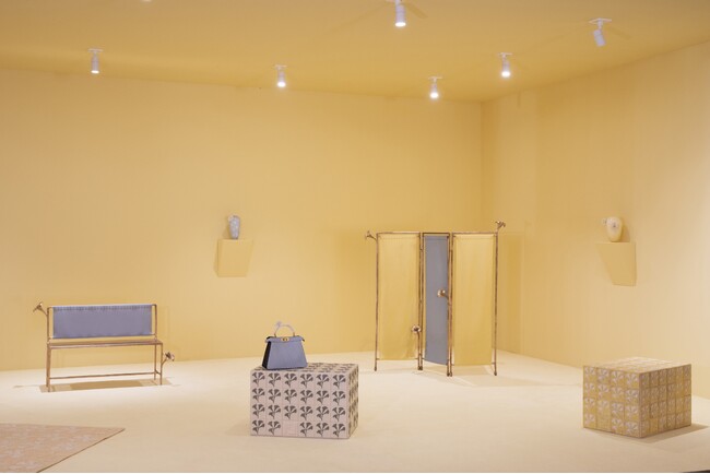 フェンディ、コニー・ヴァレッセによる「フォンデリア フェンディ」を発表