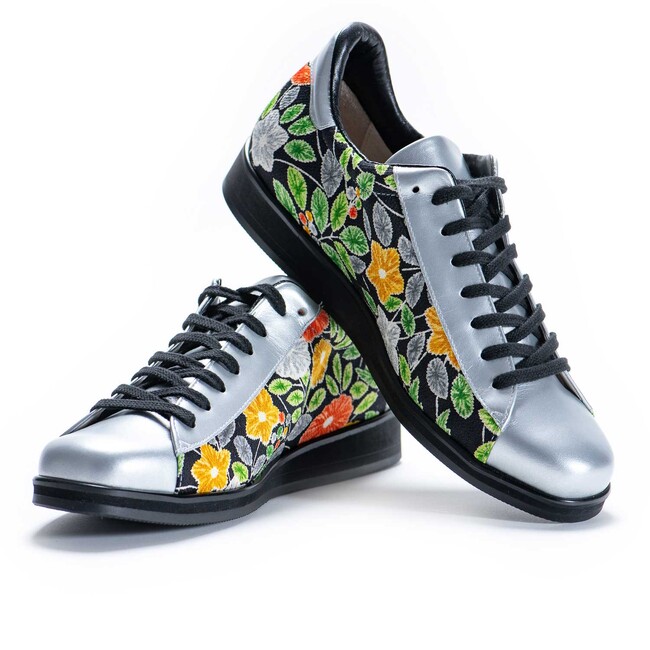 “着物を歩く” 日本の伝統文化をアップサイクルしたフットウェア The Kimono Footwear｜和魂 WA-soul