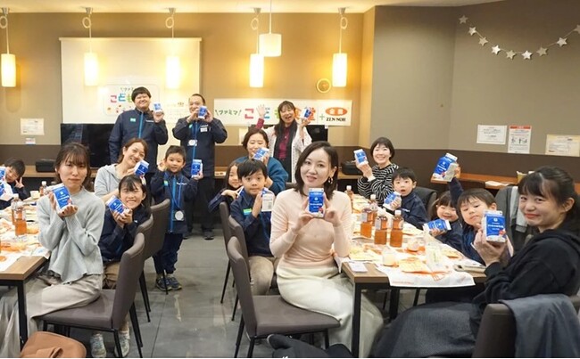 音クイズやVR体験で酪農を五感で学ぶ！？「ファミマこども食堂」にてJA全農とコラボレーションイベントを開催！！ ～冬休みの生乳消費拡大を応援～