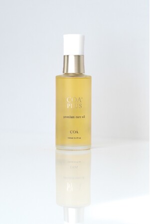 美容室COAがプロデュースする〈COA PLUS（コアプラス）〉からアルガンオイル配合のヘアケアアイテム「プレミアムケアオイル」がリニューアル登場。