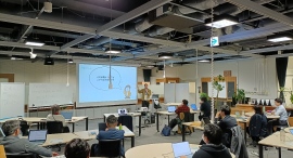 「AIを学ぶ」から「業務で使う」へ。札幌市内企業勤務の参加者が開発した「自作AIアプリ」等の成果発表会を12/19(金)に開催