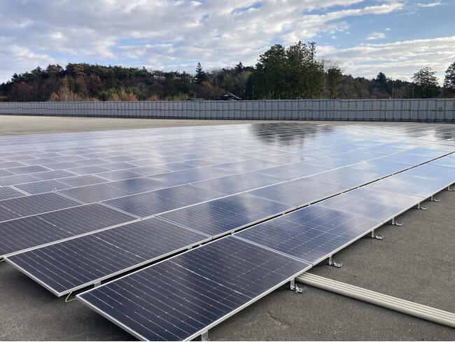 大阪・関西万博で使用されたパネルを活用したリユース太陽光パネル発電の実証試験を開始