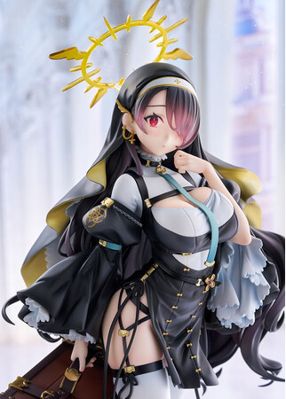 「ブルーアーカイブ -Blue Archive-」より、「ヒナタ」が黒衣の修道服に身を包みフィギュアで登場。あみあみにて予約受付中。