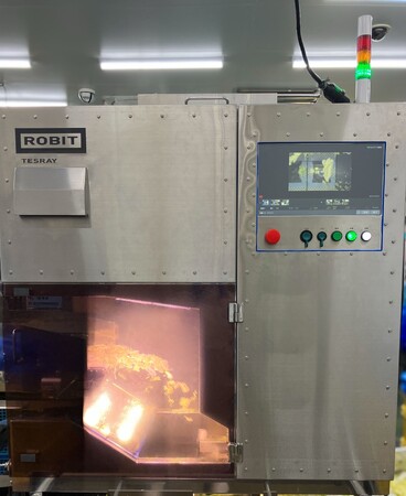 【AI導入事例】マルハニチロ大江工場でロビット社のカット野菜用AI外観検査装置「TESRAY Gシリーズ」が本格稼働開始