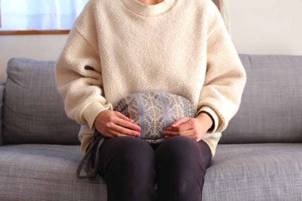 「腹巻」は冬の定番アイテム？温活に関する調査で約7割が「使用経験あり」と回答