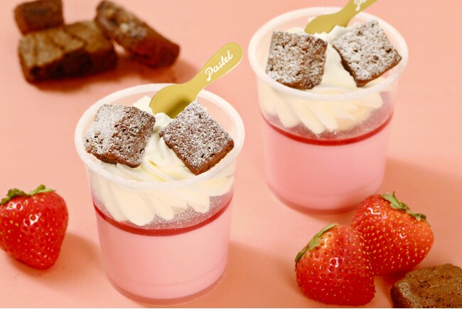 【苺×チョコプリン】“なめらかプリン”ブームの火付け役「パステル」から甘酸っぱい苺とブラウニーの甘みを楽しめる『いちごとブラウニーのプリンパフェ』が新登場！バレンタインにおすすめのショコラプリンも発売
