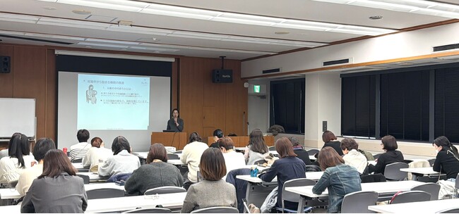豊中市で育児支援者対象「2,500件超の事例から学ぶ乳幼児の睡眠発達と夜泣きのメカニズム」講座を開催 ― 専門職による母子支援体制の充実図る