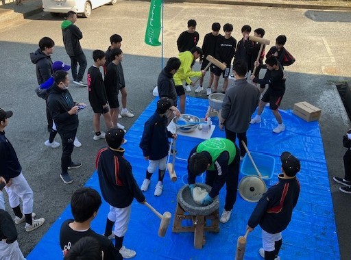 福岡市立城香中学校との共同餅つき大会を12月24日に開催