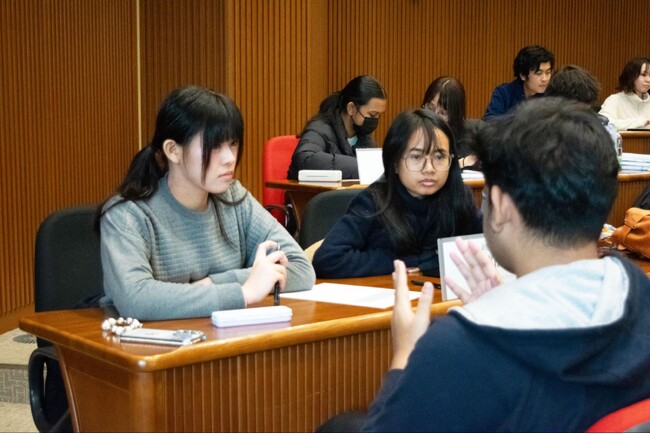 名古屋商科大学、国際学部・Global BBAプログラムの1年生が合同で受講する新たな国際科目を開講