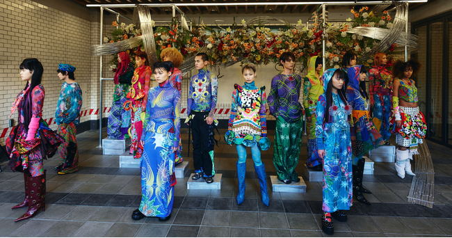 アップサイクルブランド「DOKKA vivid」最新コレクションのファッションショーにPASSTO（パスト）で手放された衣類を提供