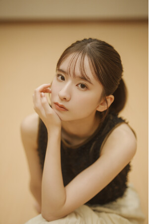 乃木坂46の副キャプテン・菅原咲月の”今”を刻む──。「B.L.T.2月号」表紙・巻頭グラビアに登場！