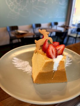 天使のシフォンサンド　イチゴ