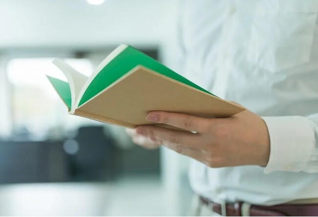 日本人材ニュース、2025年11月の書籍紹介「著者が語る」を公開～管理職育成・グローバル人材育成に関する2冊の著者が読みどころを語る～
