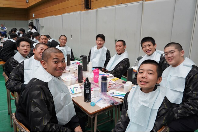 【開催レポート】高校生470人が体験！生徒の自主性を高め健康意識を育む“セルフケアプログラム”