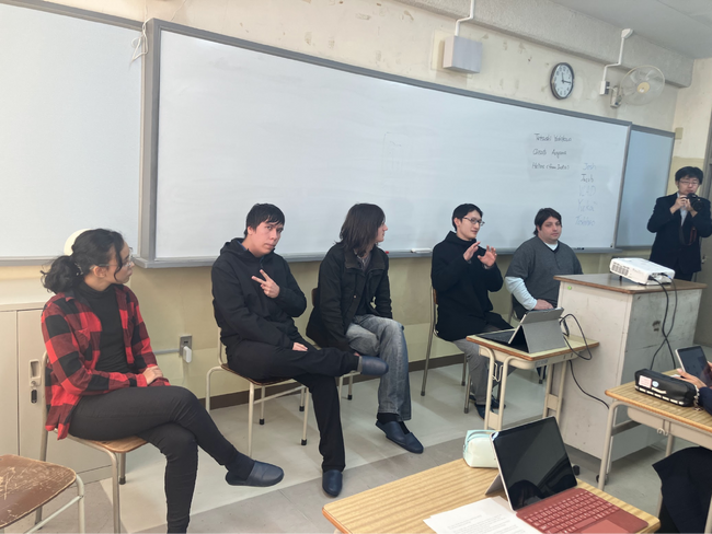 「チャイムが聞けて感動した」名古屋商科大学留学生5名が愛知県立日進高校を訪問、英語で国際交流授業に参加