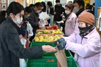 弘前大学が藤崎農場育成りんごの学内販売を実施 ― 定番品種「ふじ」や弘大育成品種「こうこう」「きみと」を学生・教職員・一般市民に販売