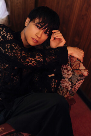 ミュージカル「忍たま乱太郎」で話題の俳優・湯本健一、初となる写真集の発売決定！“大人の色気”を解放し、表現者としての新境地を披露