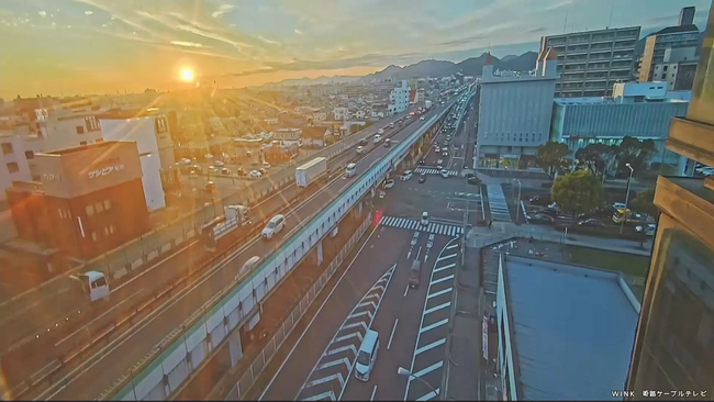 全国各地の初日の出・初詣スポットの模様をライブ配信