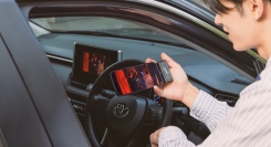 「えっ、挿すだけでミラーリングできるの？」話題の『GetPairr Mirror Cast』がクリスマス限定で特別割引！