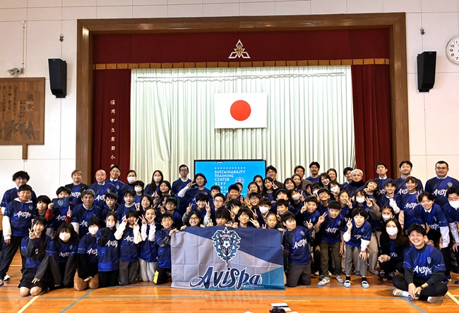 新日本製薬、アビスパ福岡の社会連携PJ「サステナトレセン福岡」に参加～地元の小学生と“住み続けたい福岡”を共に考え、持続可能な社会のヒントへ～
