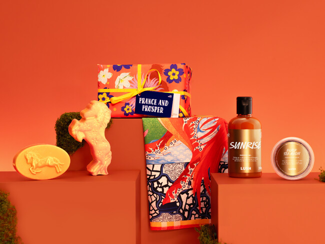 ＜ナチュラルコスメブランドLUSH＞2026年の干支「午（うま）」をモチーフにした新春バスアイテム全6種を12月26日より発売！