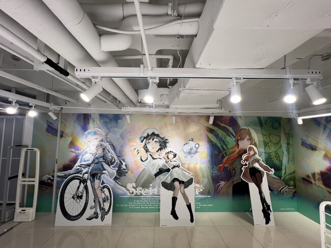 灯白社、大人気ゲーム『STEINS;GATE』15周年記念POPUP企画展グローバル展開が進行中　海外会場写真公開＆台湾日程決定！